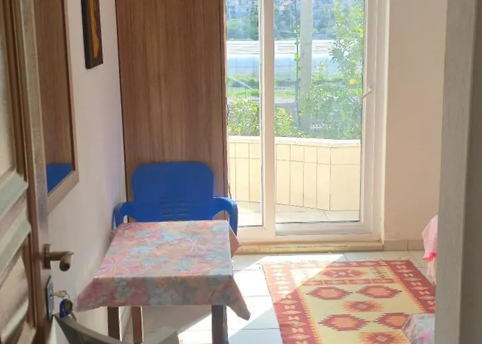 Oezguer Likya Privatunterkunft